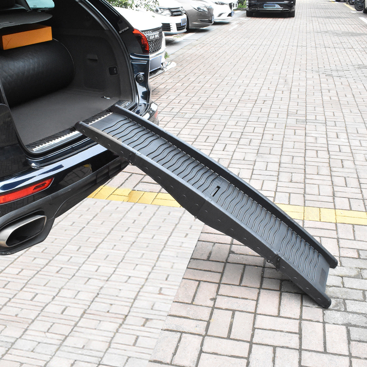Folding Dog Ramp for Cars, SUVs, & Trucks with Easy Access for Large Dogs